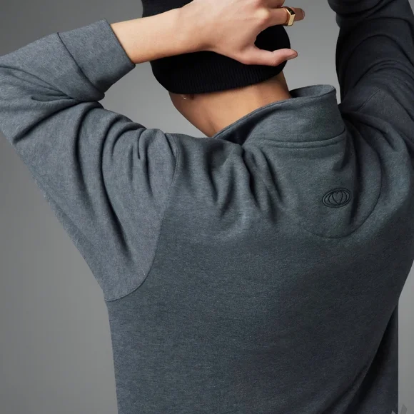 NWT - Adidas Valentine's Day Unisex Jacket - Men Size L/Women Size XL - Picture 5 of 16